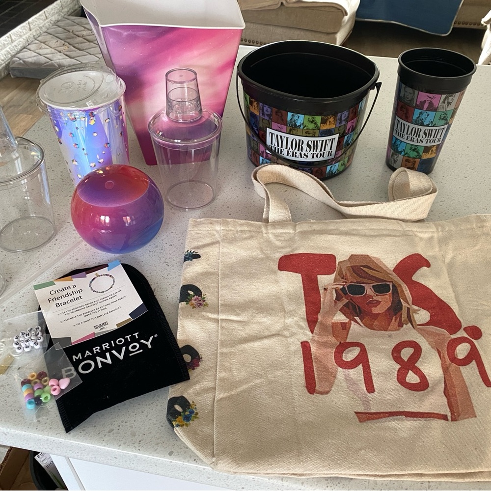 TAYLOR SWIFT ERAS TOUR lot Toronto Marriott stadium movie set